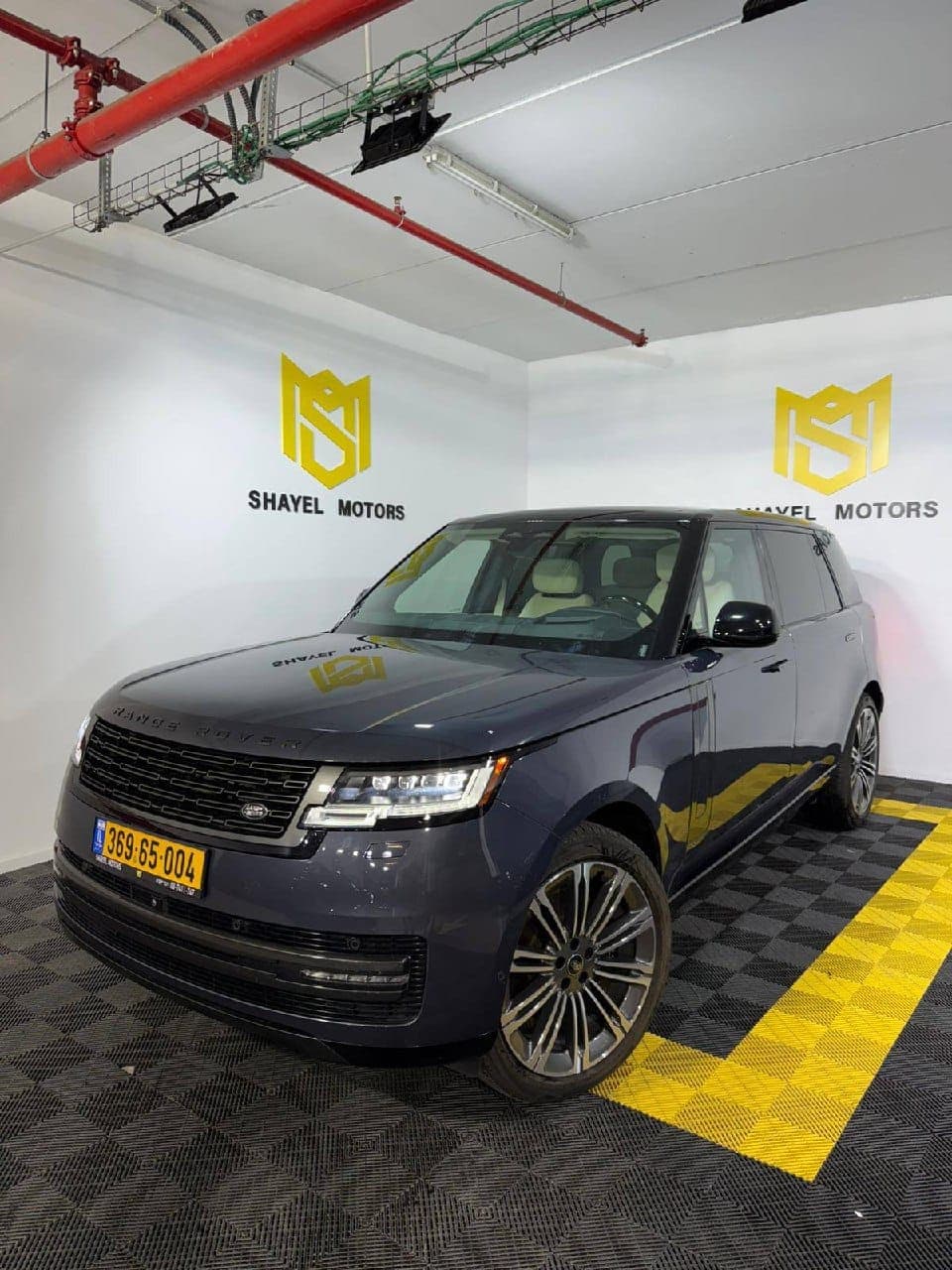 לנד רובר Range Rover Sport P530